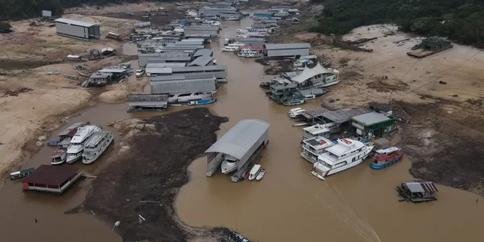 Alta do Rio Negro desacelera e cai expectativa de recuperação da calha